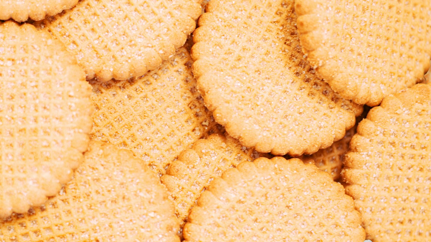 Golden brown biscuits sprinkled with sugar crystals.